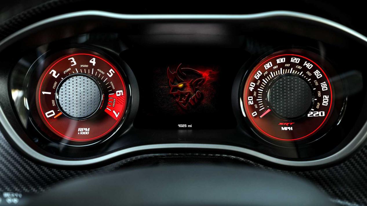 1 66 Challenger SRT Demon 170 1-66-challenger-srt-demon-170
