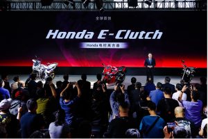 Honda电控离合器技术于北京摩展发布，新车型、新技术、新乐趣，一起“新心共振”