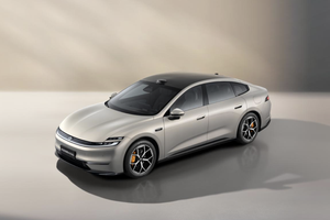 10.99-14.99万！长安启源A06上市，同级唯一前双后五豪车配置