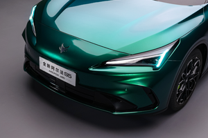 11万级搭载城区NOA，极狐全新阿尔法S5预售补贴价11.28万起