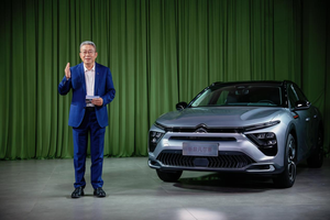 颜值焕新 + 舒适加码 凡尔赛 C5 X 诚意上市