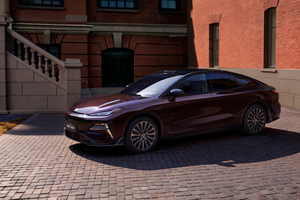 12.58万元起售，吉利银河星耀8远航家上市