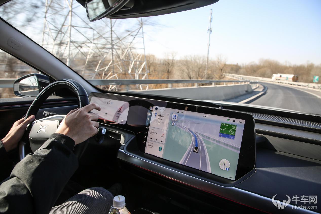 离无人驾驶还有多远实测小鹏p7ngp自动驾驶辅助系统