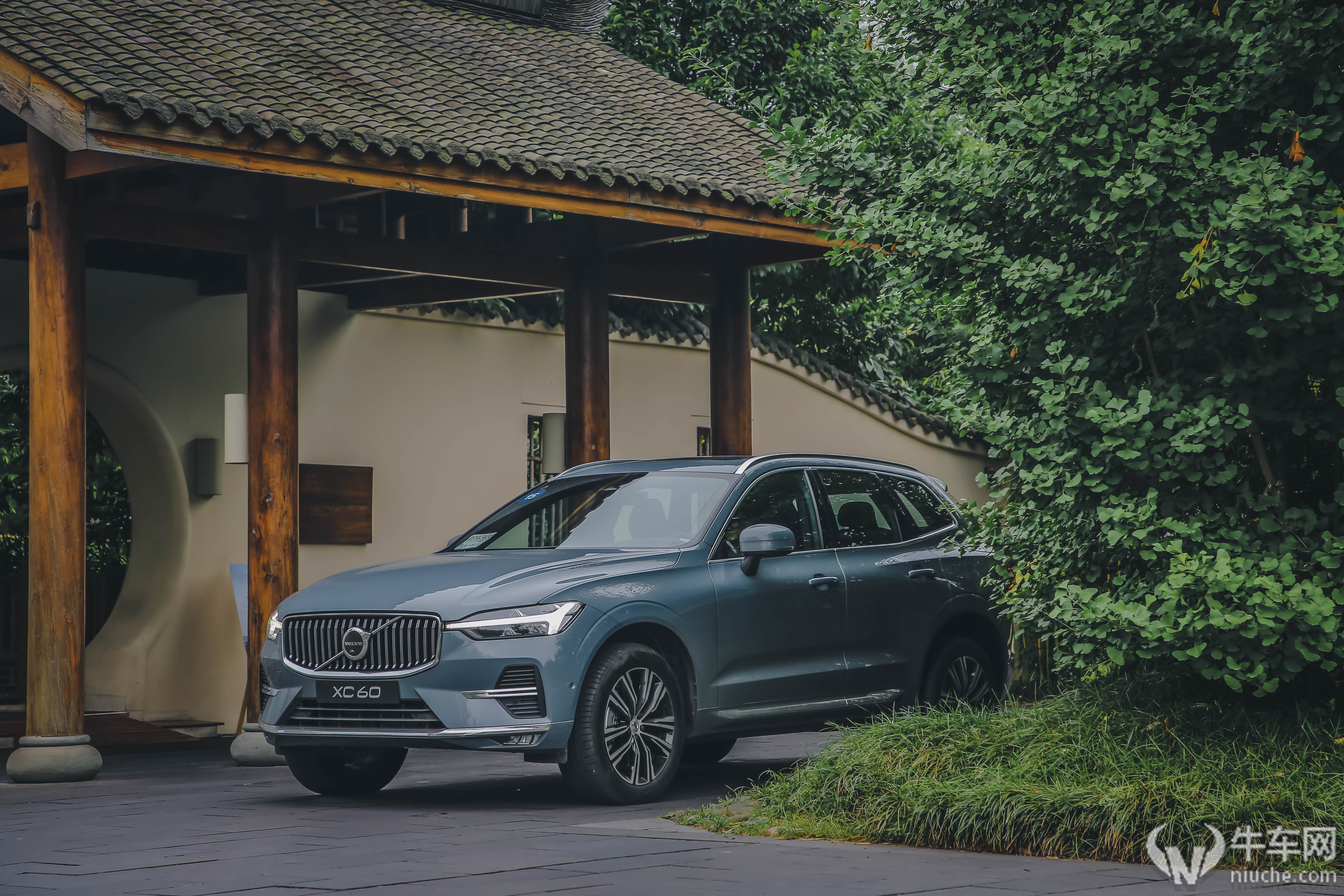 新鲜感no靠实力打动你试驾沃尔沃新款xc60