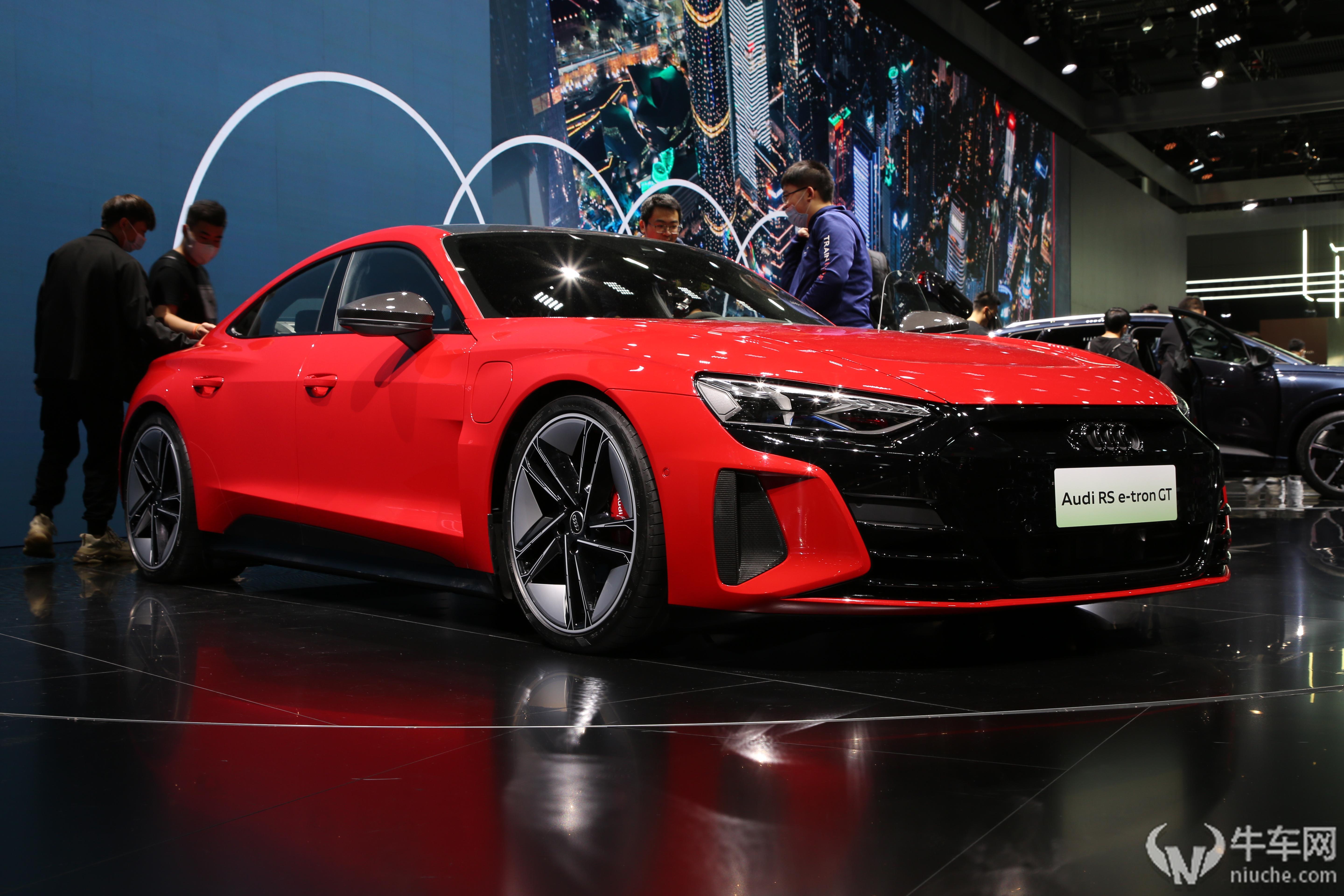 广州车展:高颜值性能猛兽,rs e-tron gt首发亮相 - 牛车网