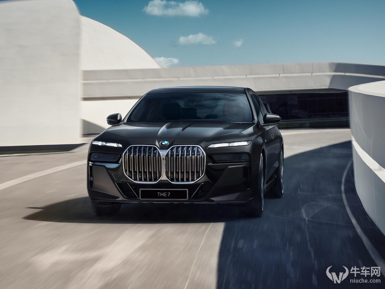 45年成王之路回顾七代宝马7系发展历程
