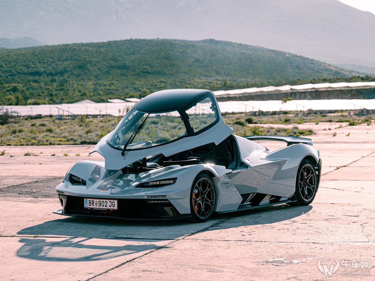 极致纯粹的驾驶机器ktmxbowgtxr官图发布