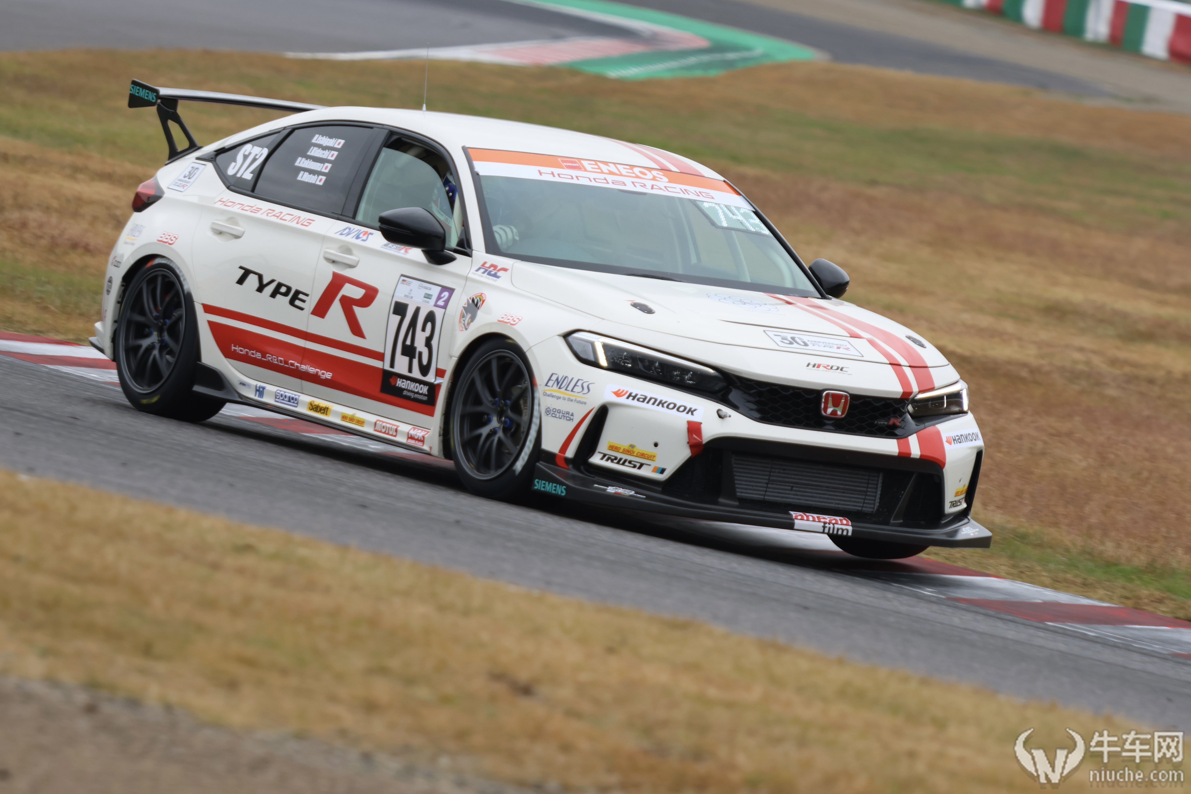 买全新思域type-r fl5前必看 日本车友的使用心得 - 牛车网