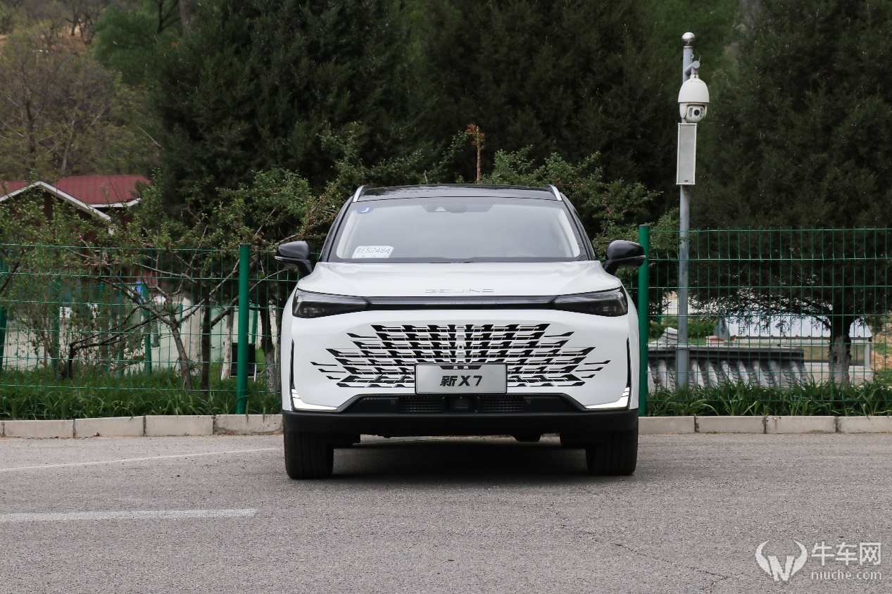 试驾北京新x7 - 牛车网